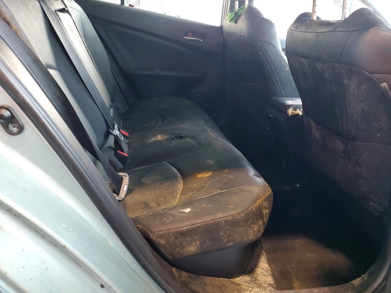 2016 TOYOTA PRIUS