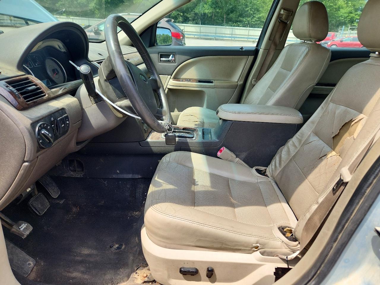 2009 FORD TAURUS
