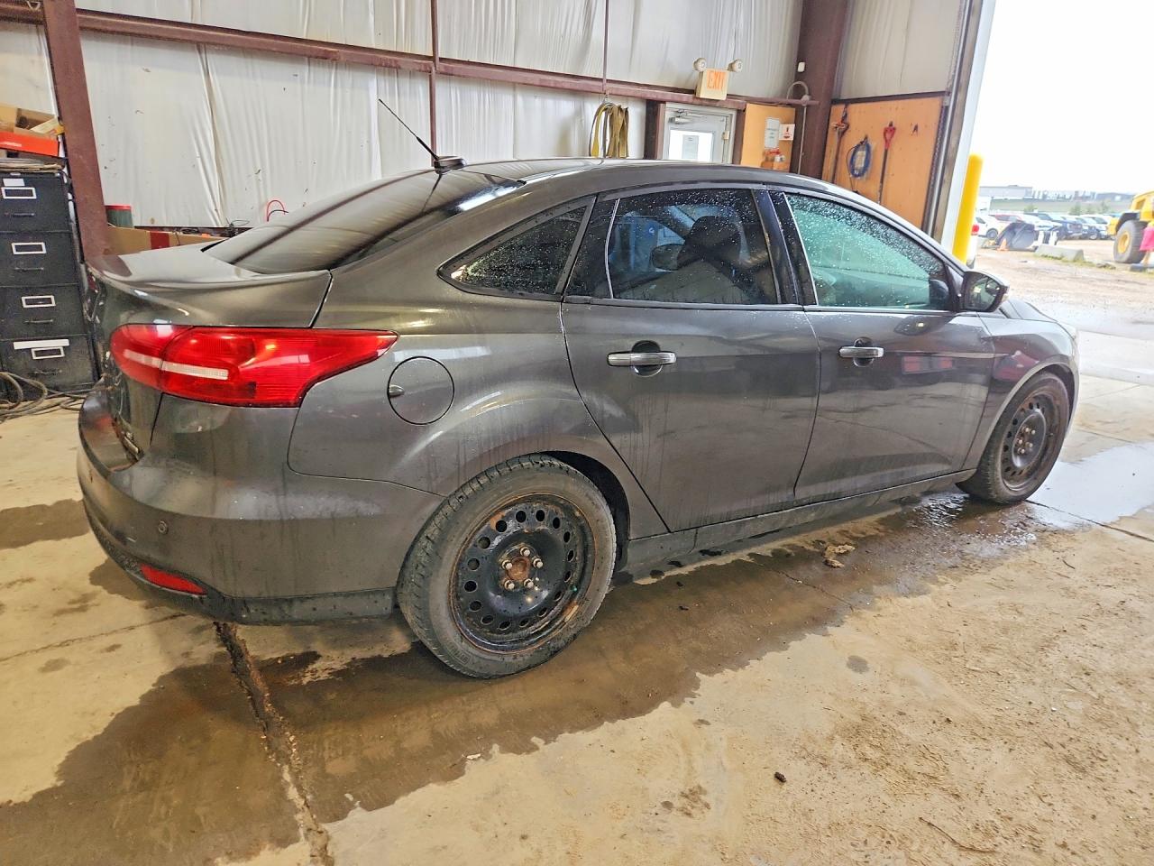 2016 FORD FOCUS