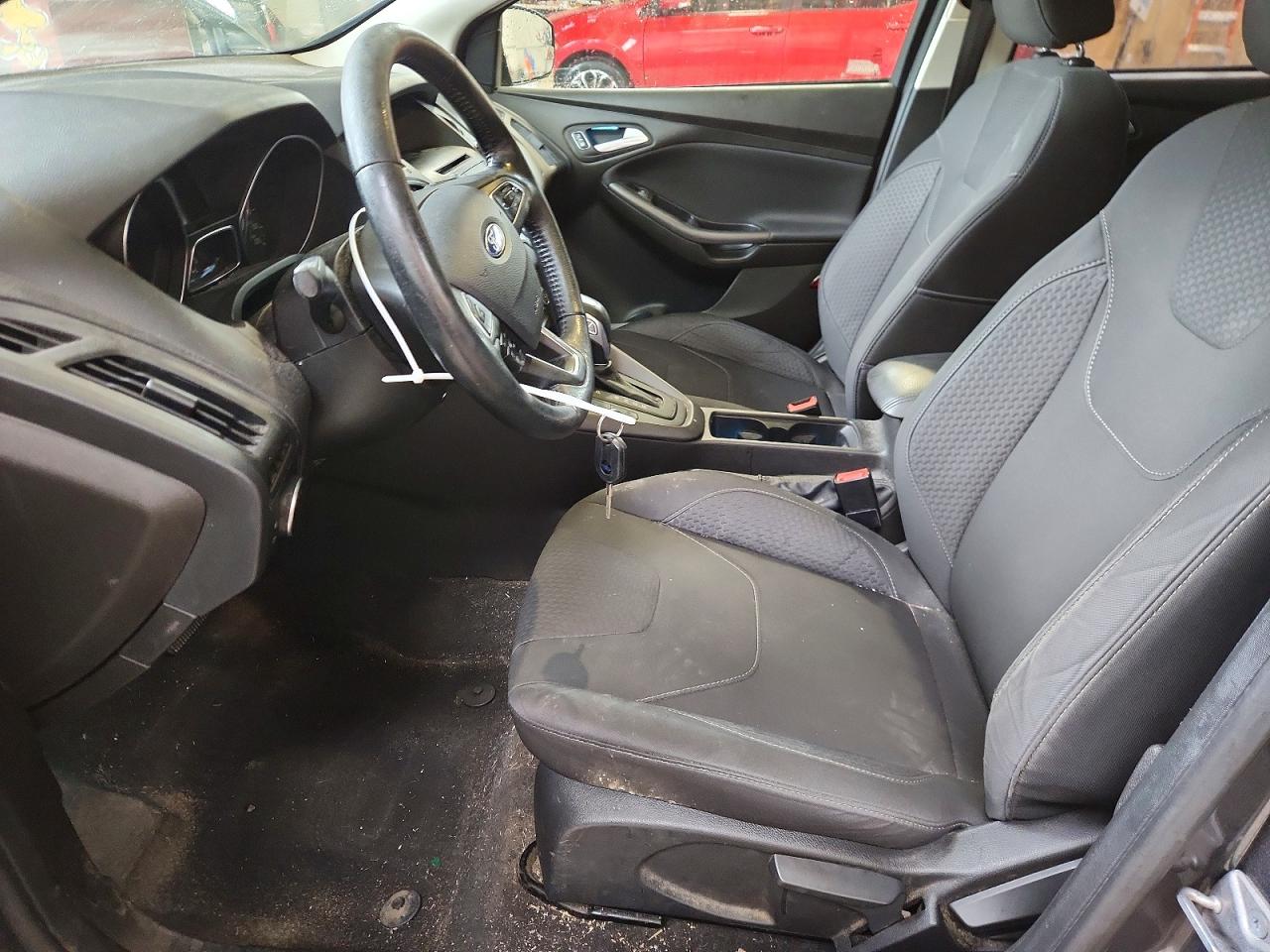 2016 FORD FOCUS