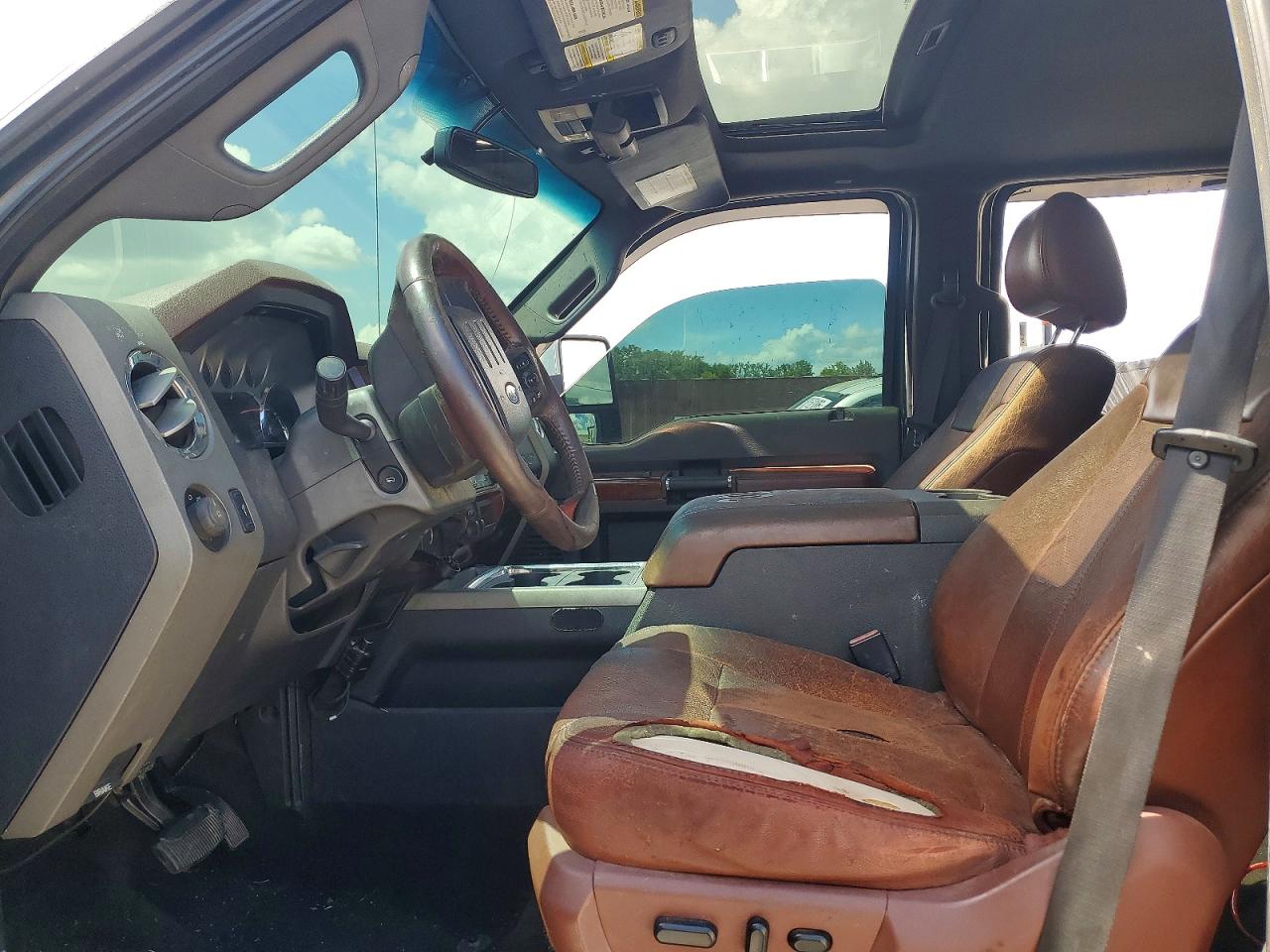 2011 FORD F350