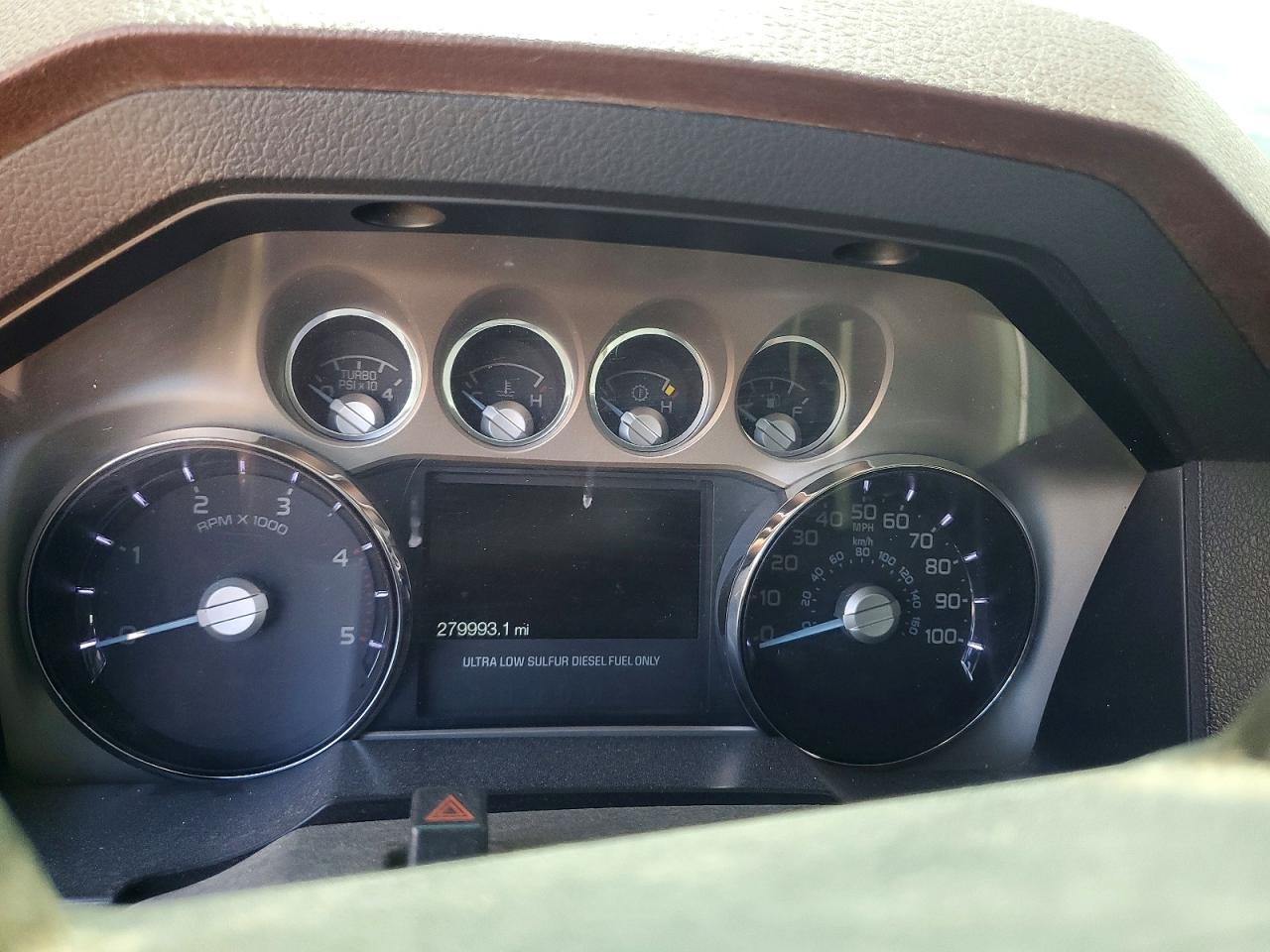 2011 FORD F350