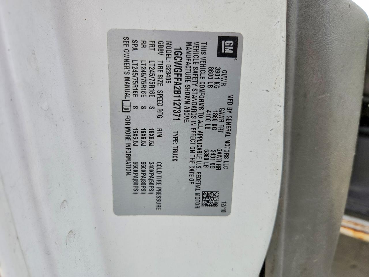 2011 CHEVROLET EXPRESS