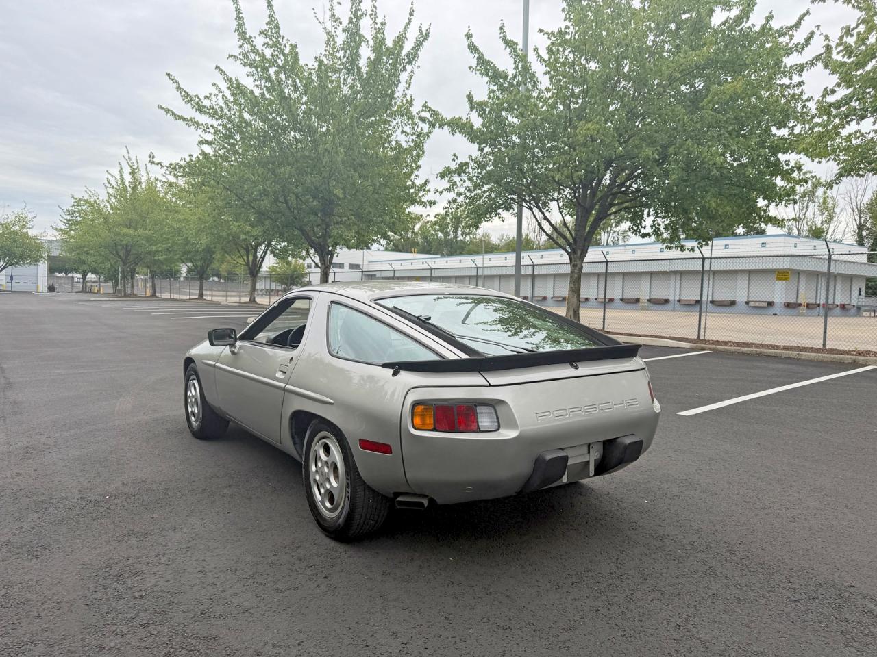 1982 PORSCHE 928