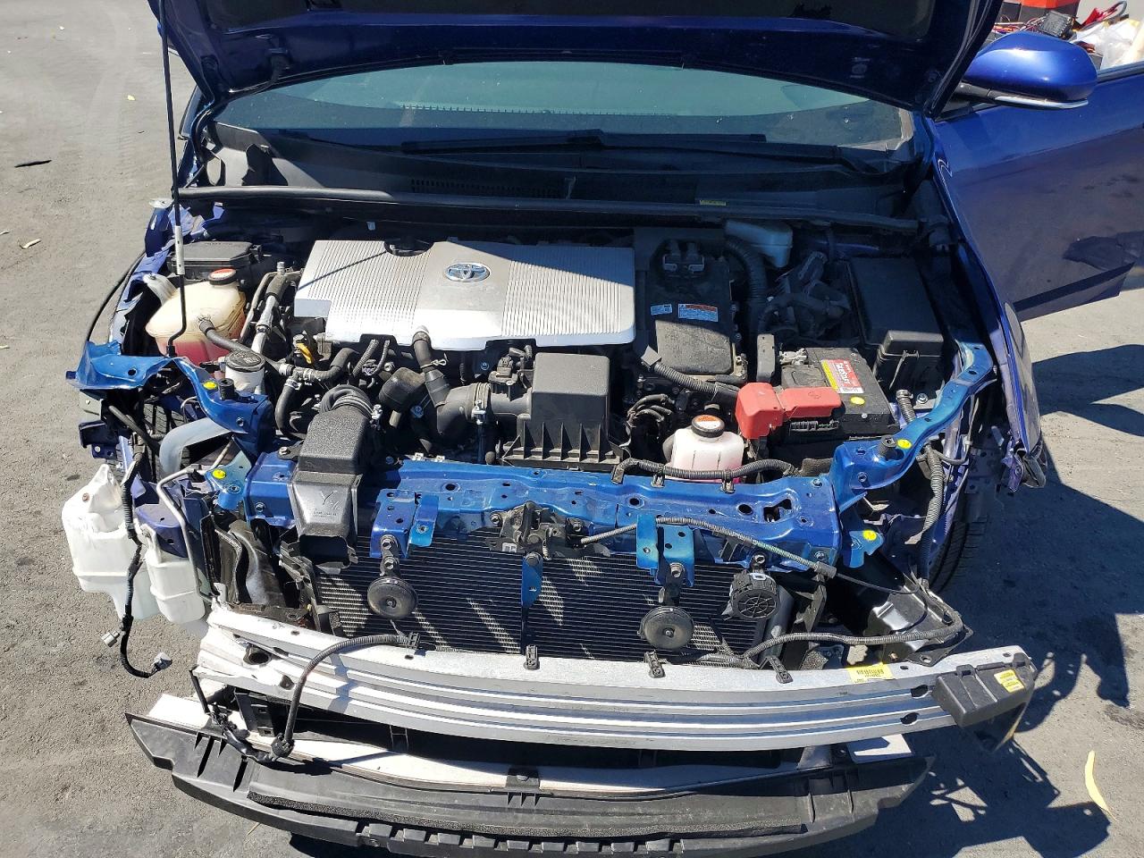 2016 TOYOTA PRIUS