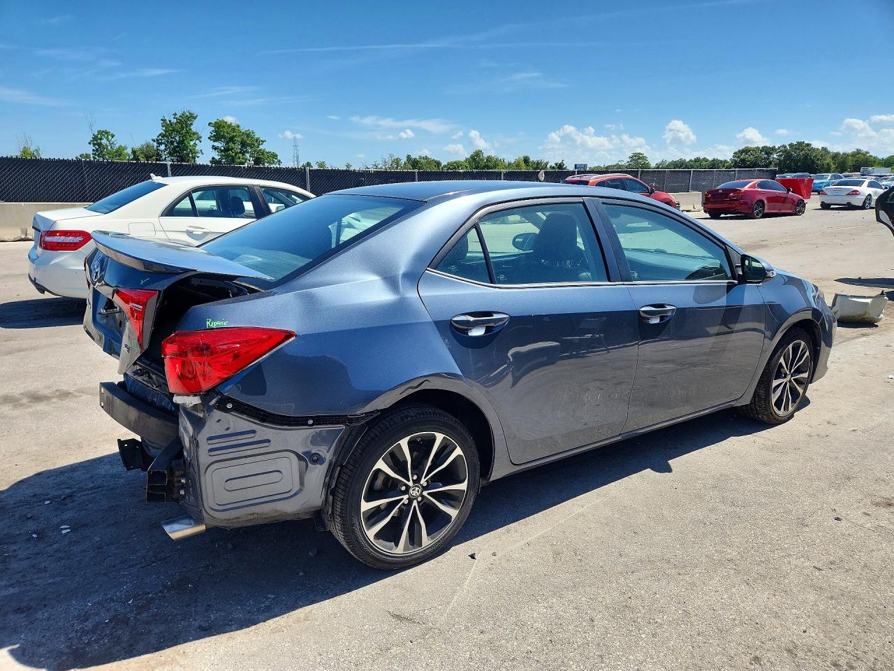 2017 TOYOTA COROLLA