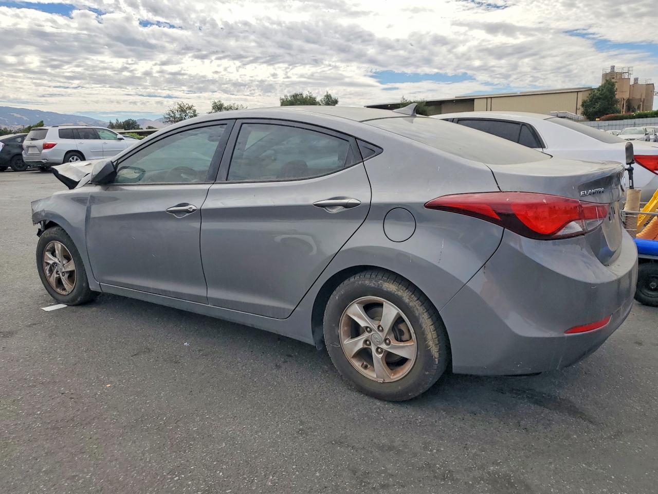 2014 HYUNDAI ELANTRA