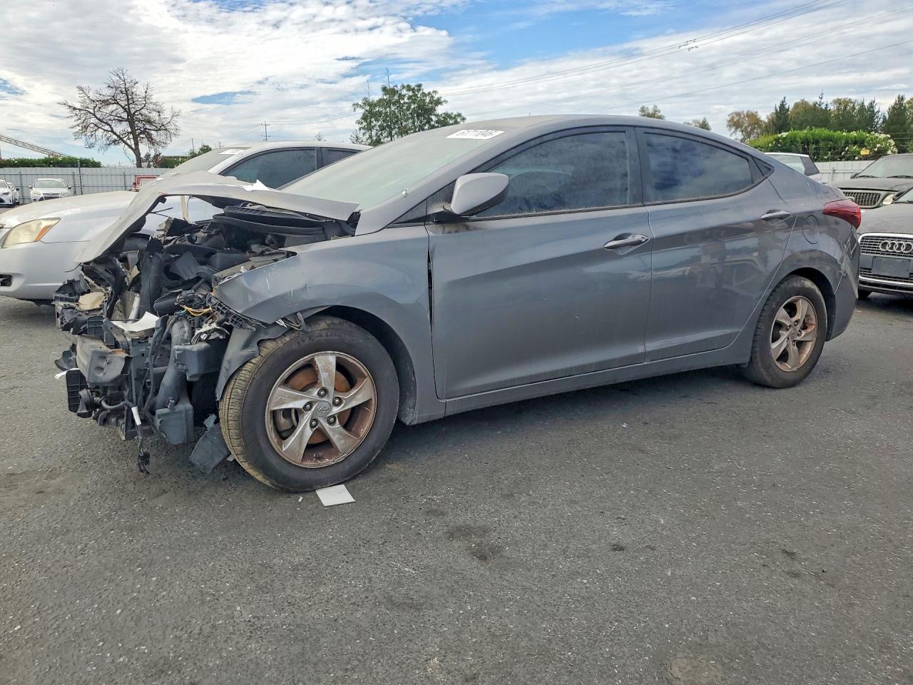 2014 HYUNDAI ELANTRA