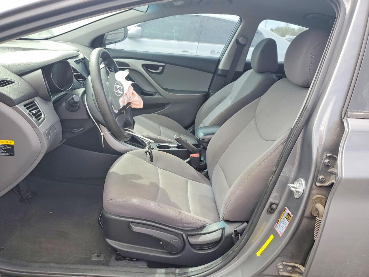 2014 HYUNDAI ELANTRA