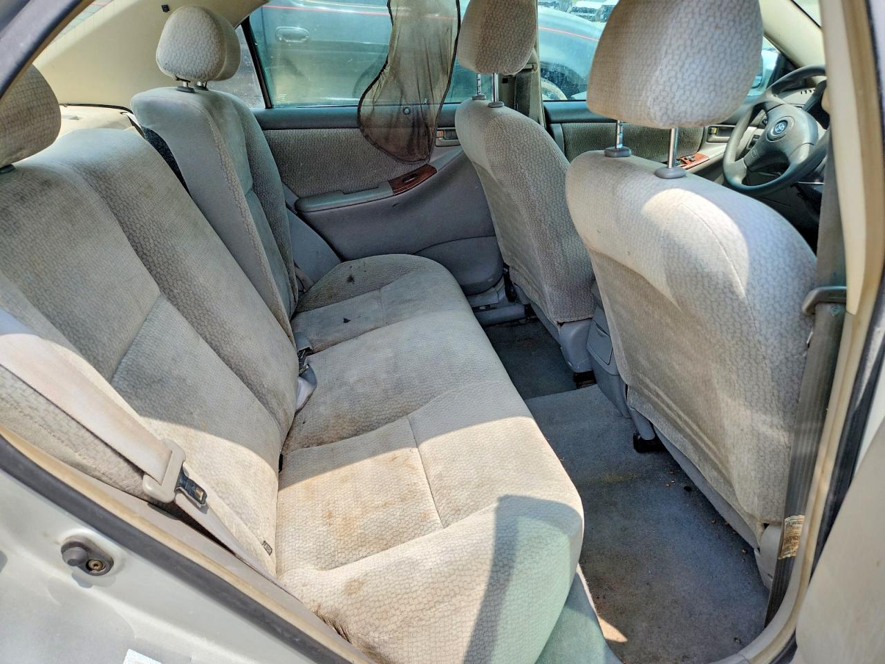 2004 TOYOTA COROLLA