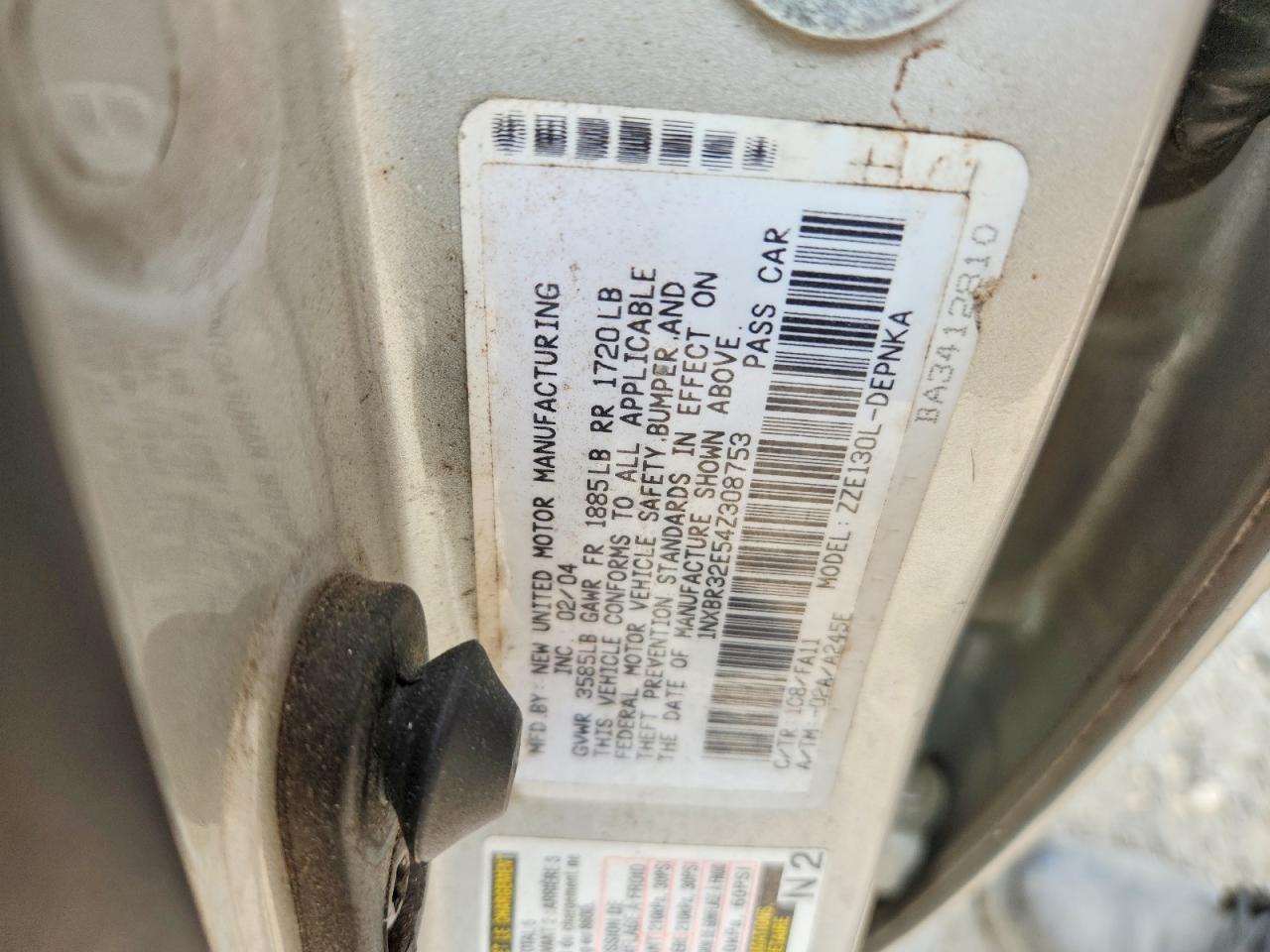 2004 TOYOTA COROLLA