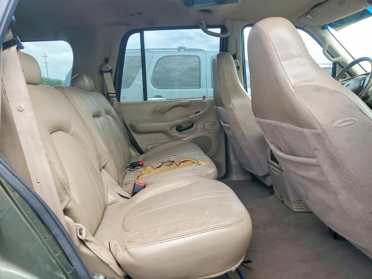 2001 FORD EXPEDITION