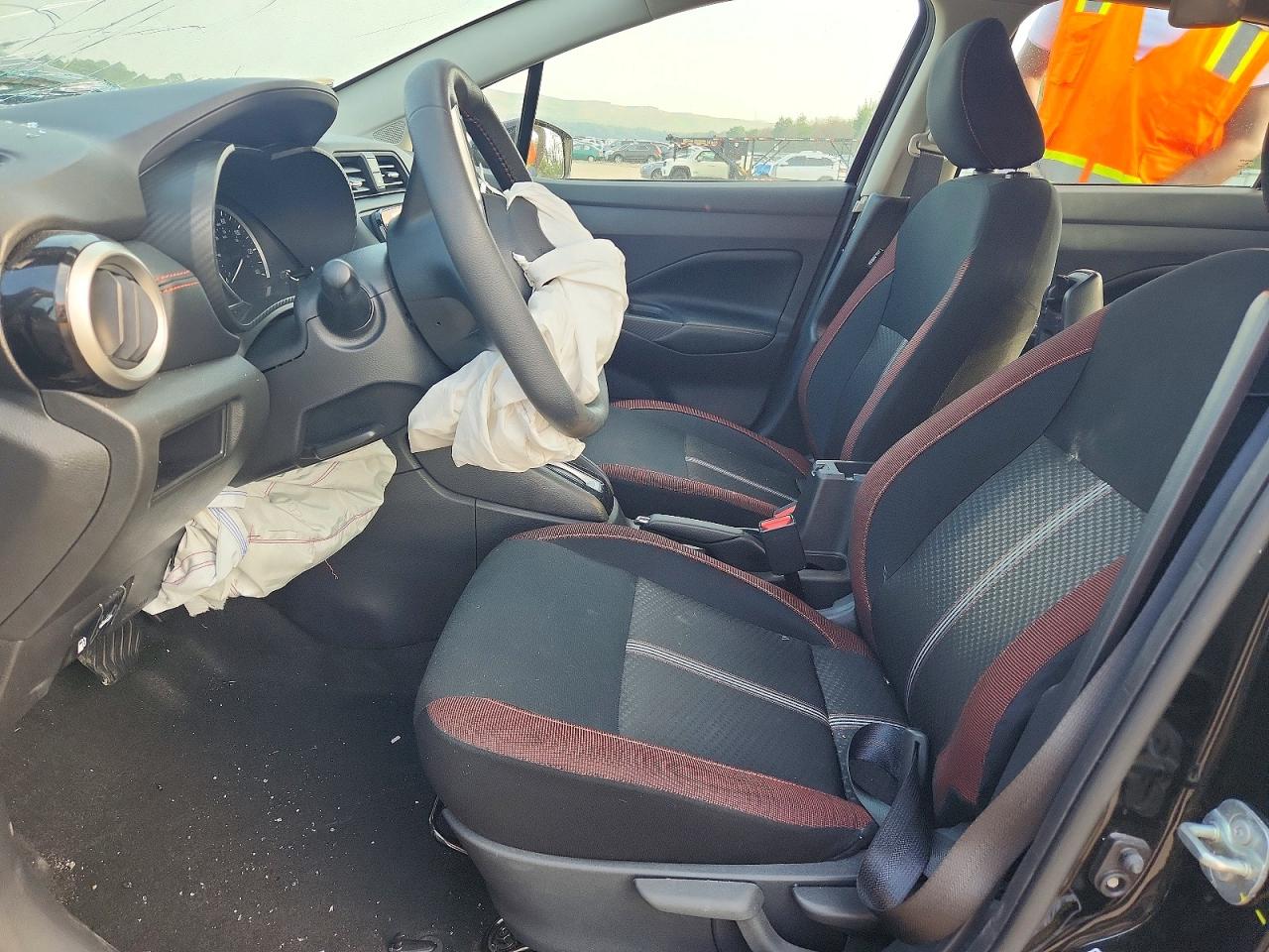 2025 NISSAN VERSA
