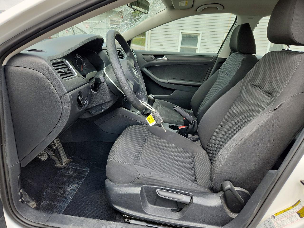 2014 VOLKSWAGEN JETTA