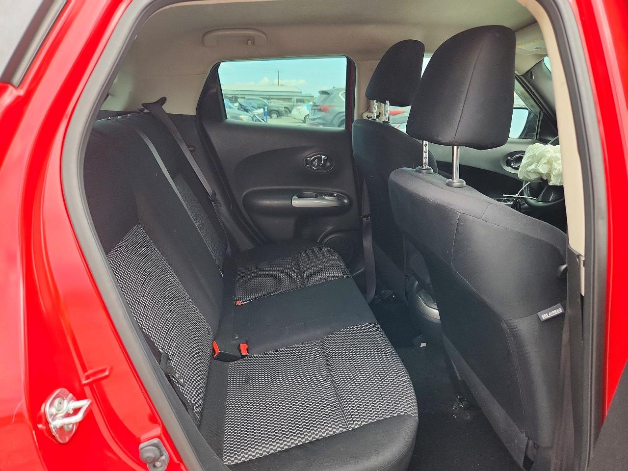 2015 NISSAN JUKE
