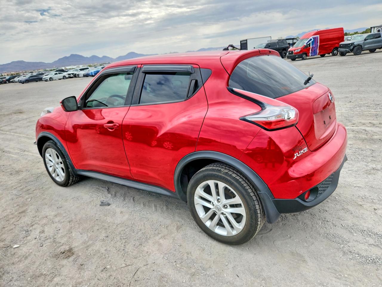2015 NISSAN JUKE