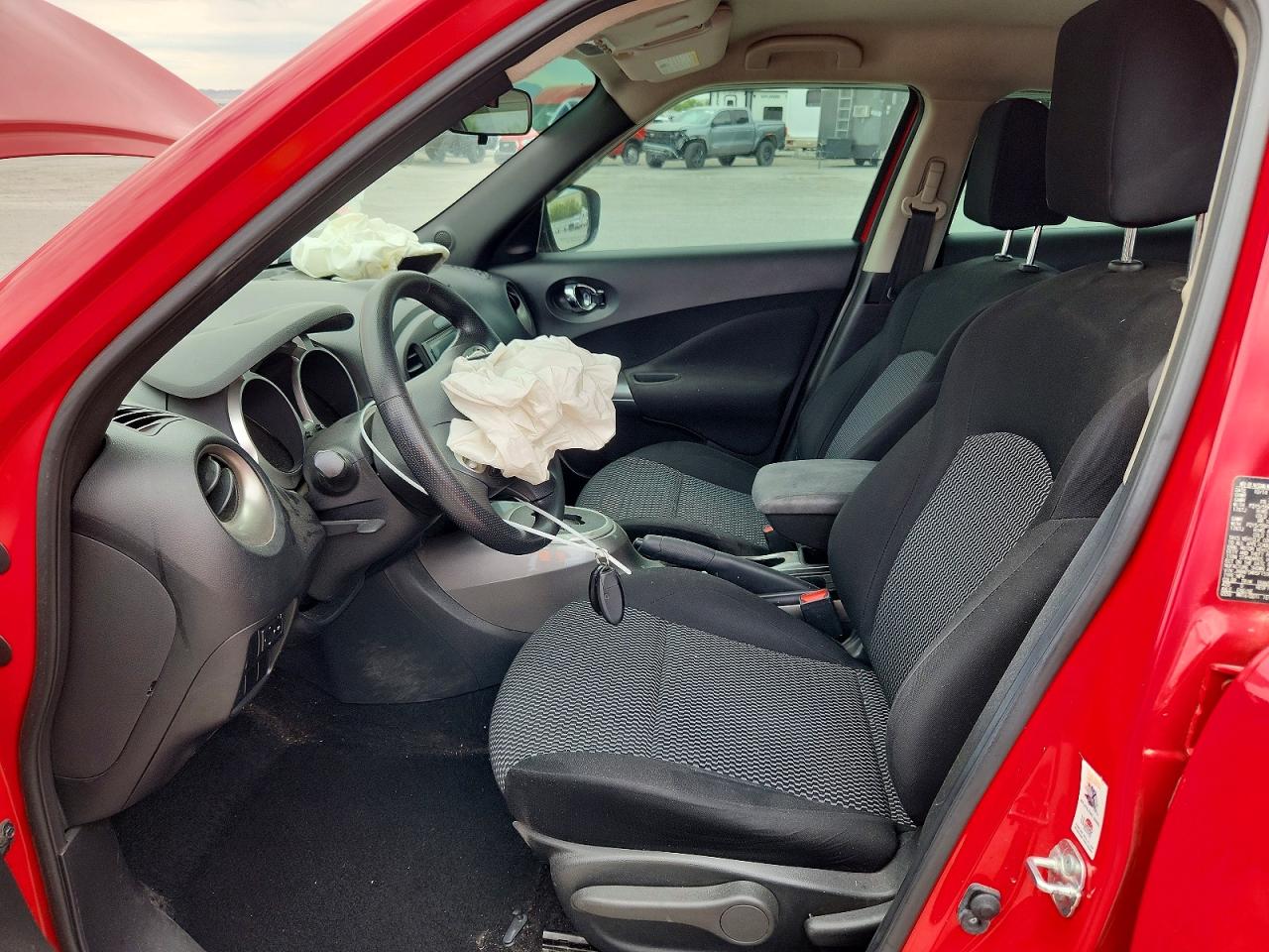 2015 NISSAN JUKE