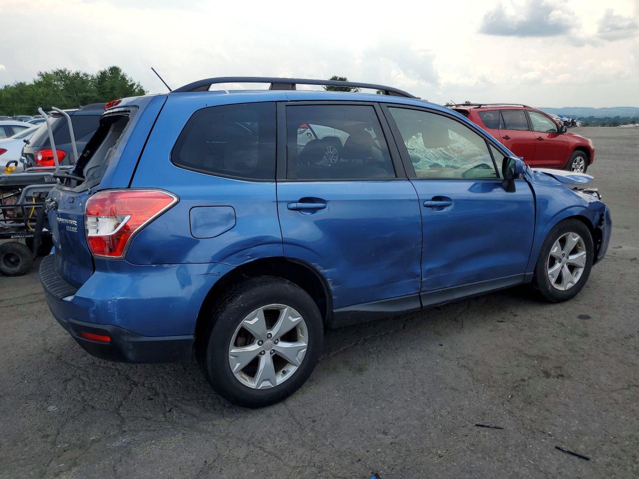 2015 SUBARU FORESTER