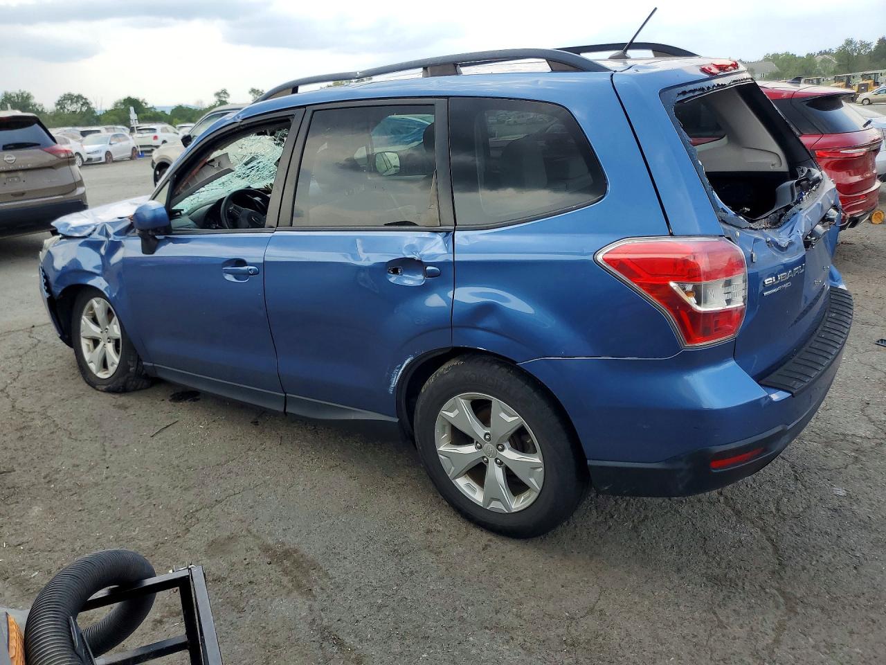 2015 SUBARU FORESTER