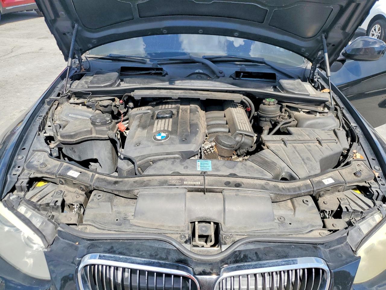 2011 BMW 3 SERIES