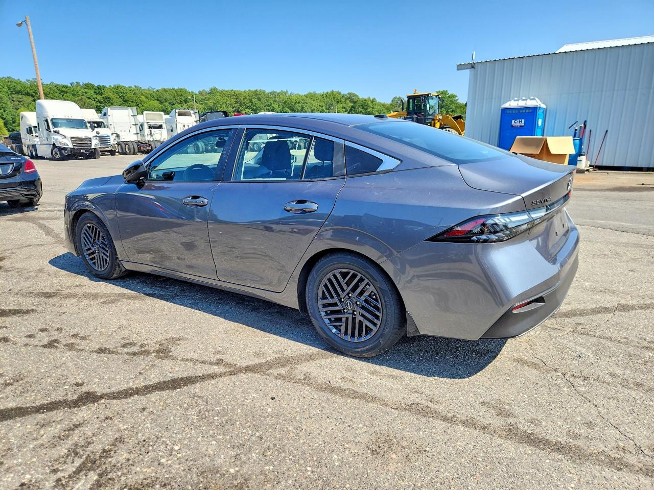 2026 NISSAN SENTRA
