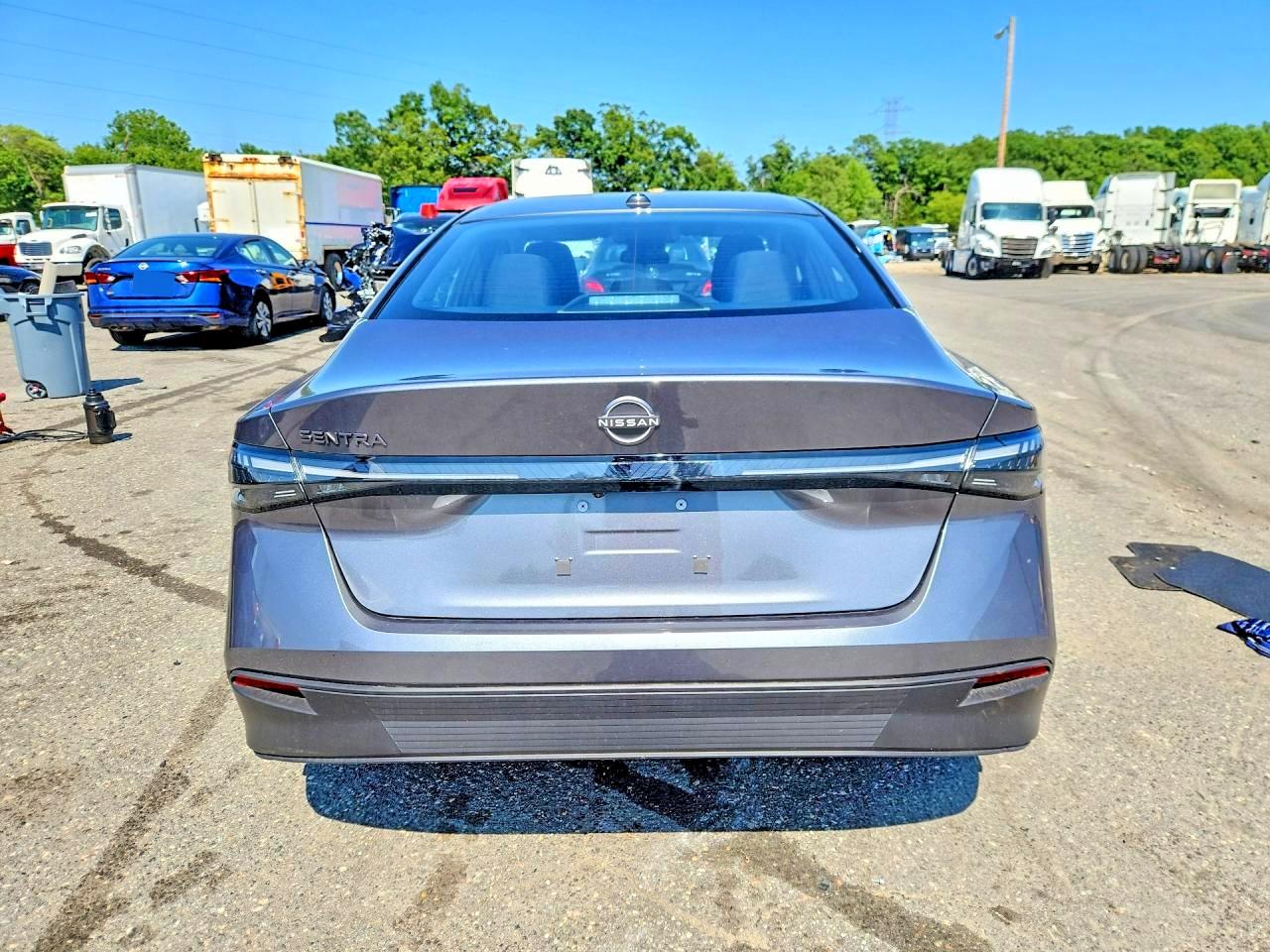 2026 NISSAN SENTRA