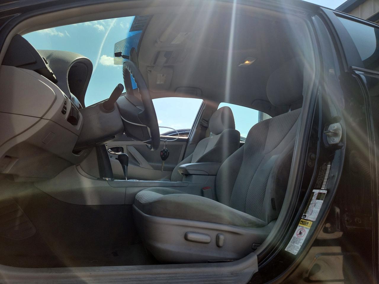 2009 TOYOTA CAMRY