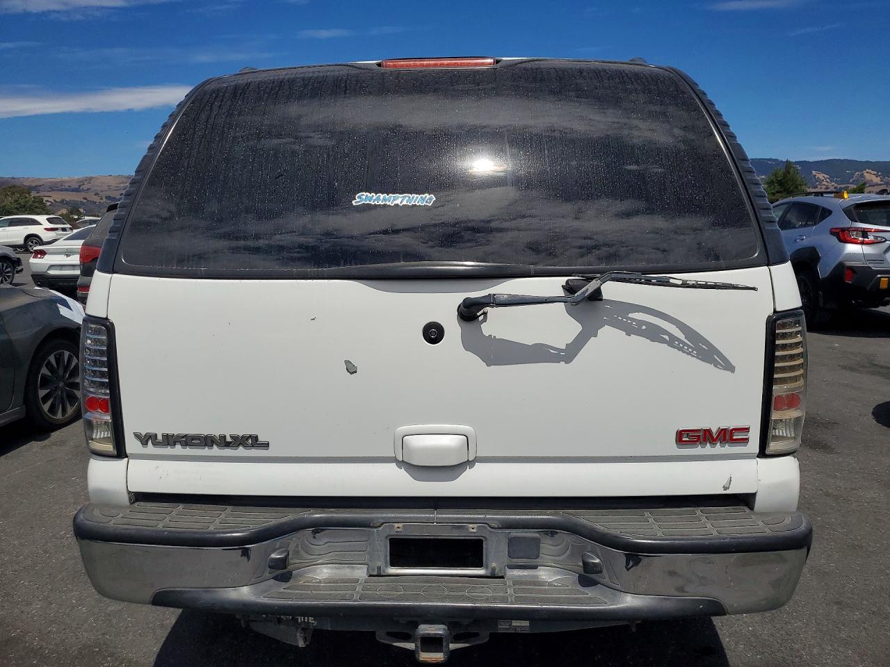 2004 GMC YUKON