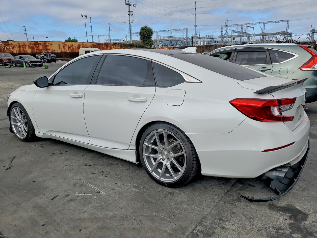 2019 HONDA ACCORD