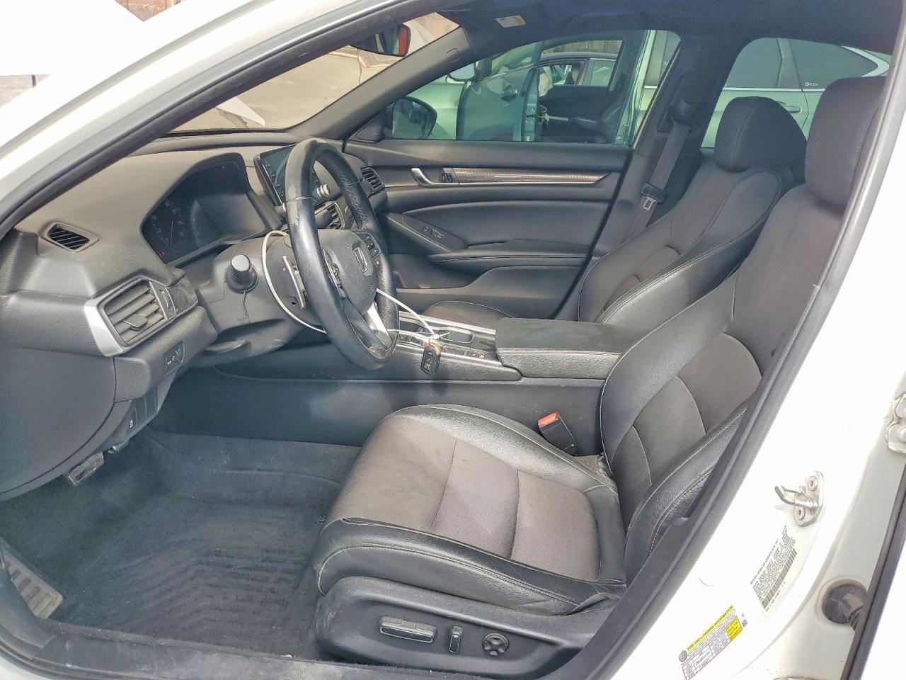 2019 HONDA ACCORD