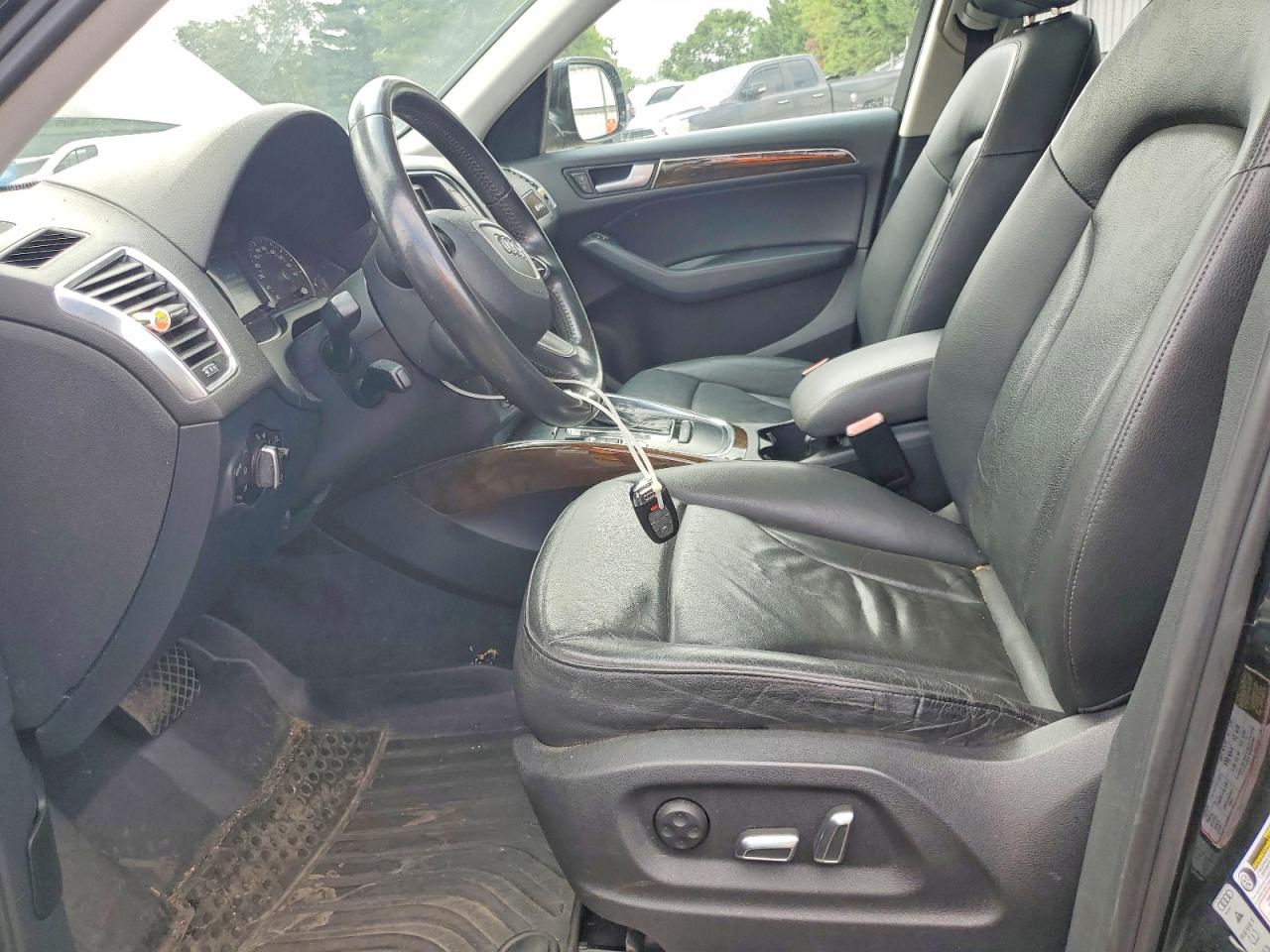 2013 AUDI Q5