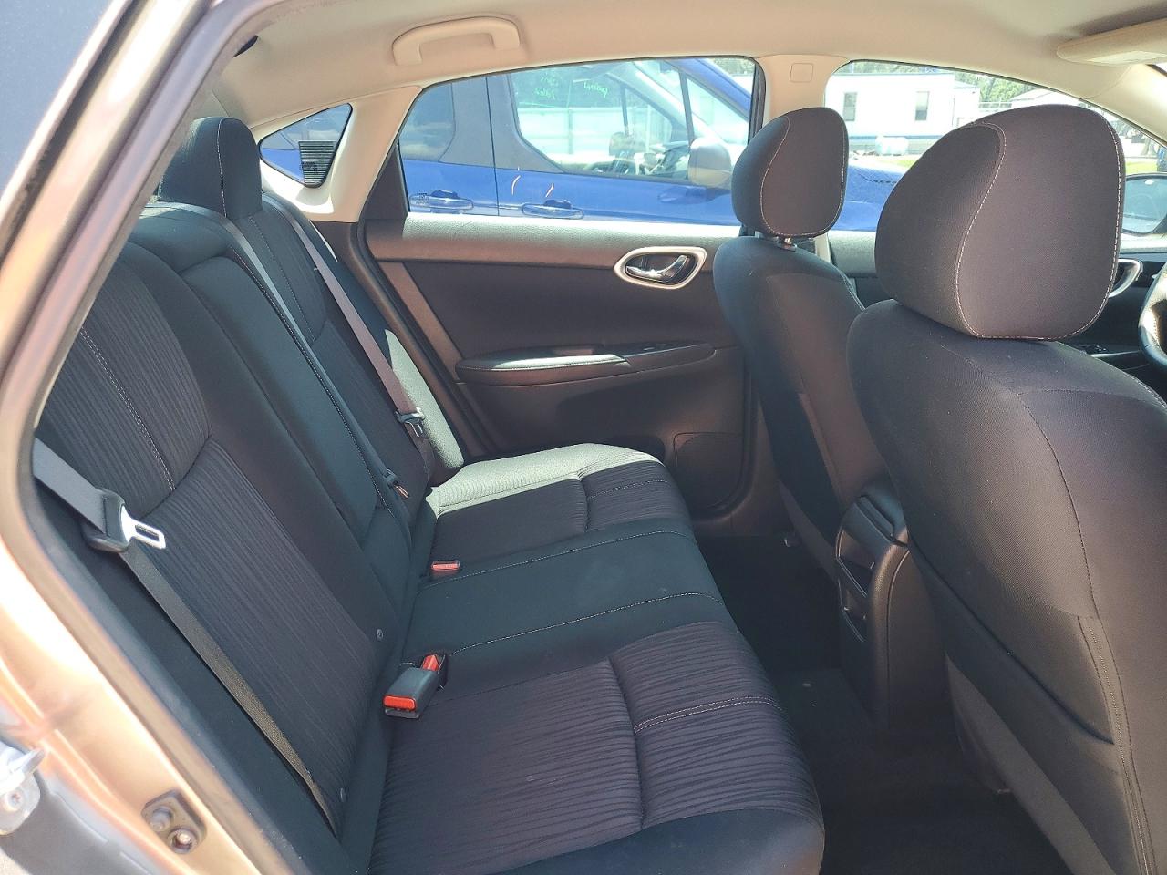 2016 NISSAN SENTRA