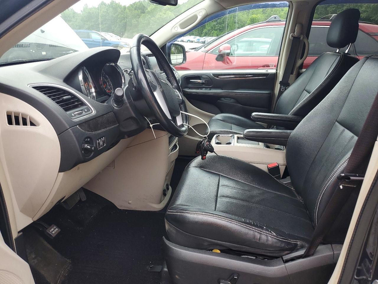 2013 CHRYSLER MINIVAN