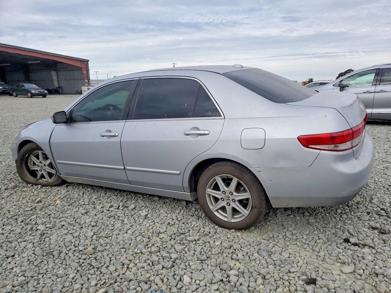 2004 HONDA ACCORD