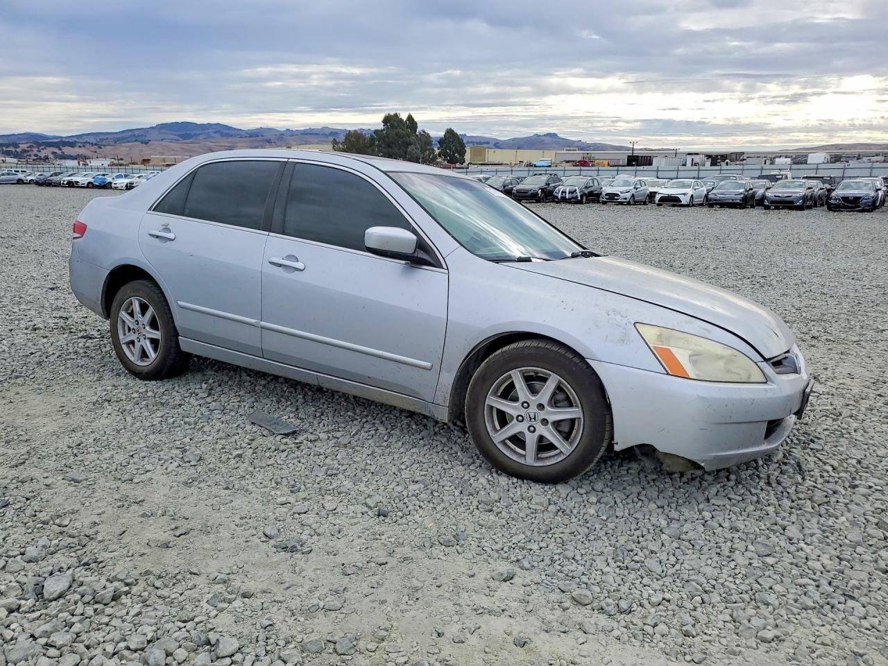 2004 HONDA ACCORD
