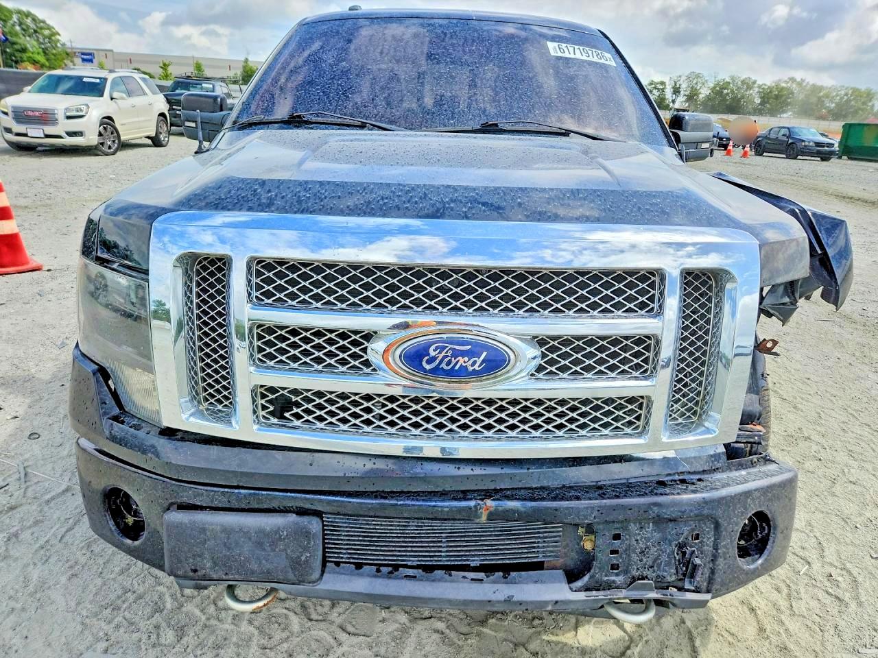 2013 FORD F150