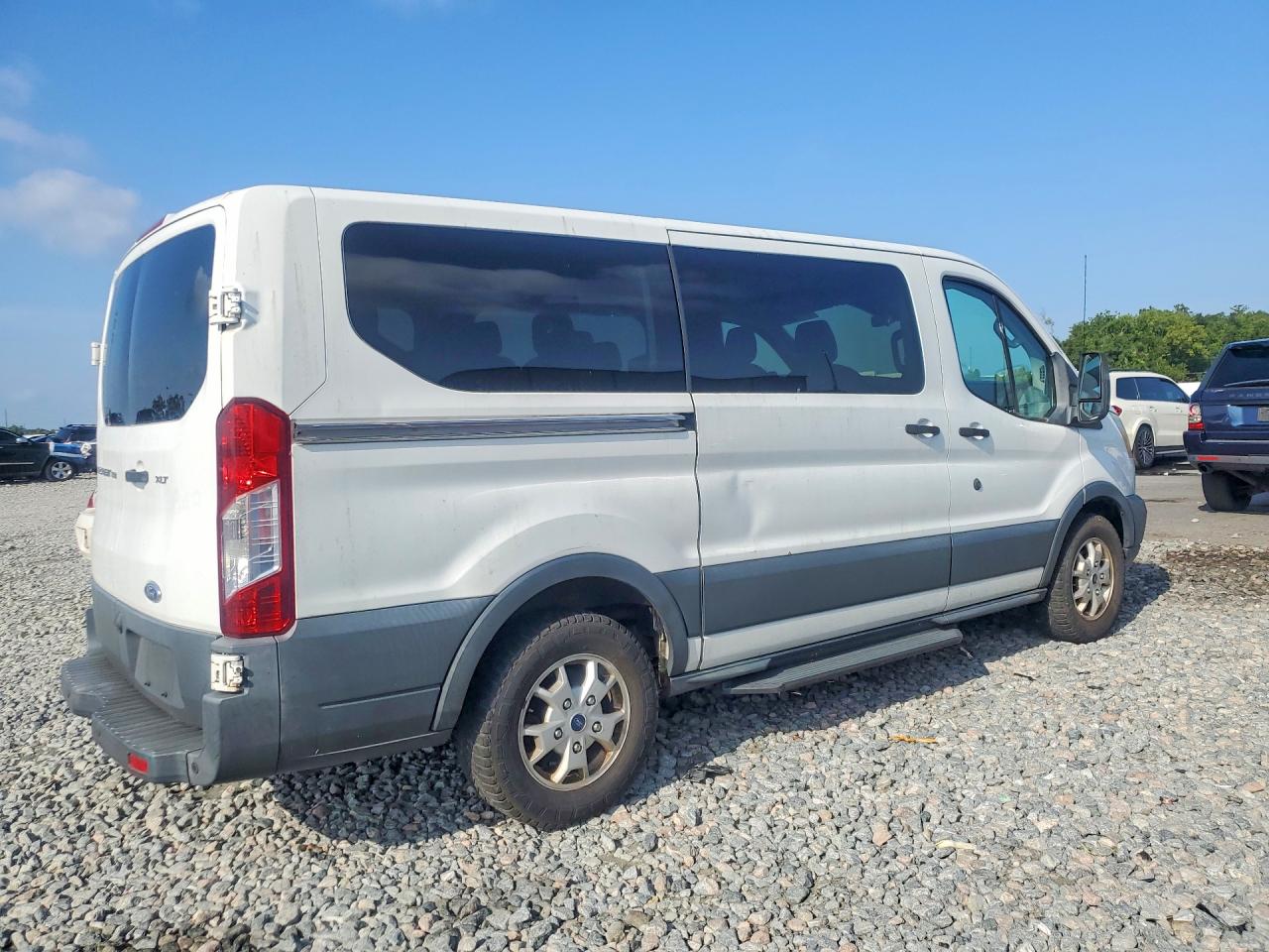 2015 FORD TRANSIT