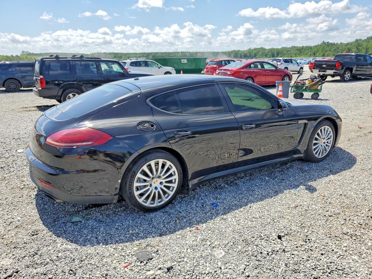 2014 PORSCHE PANAMERA