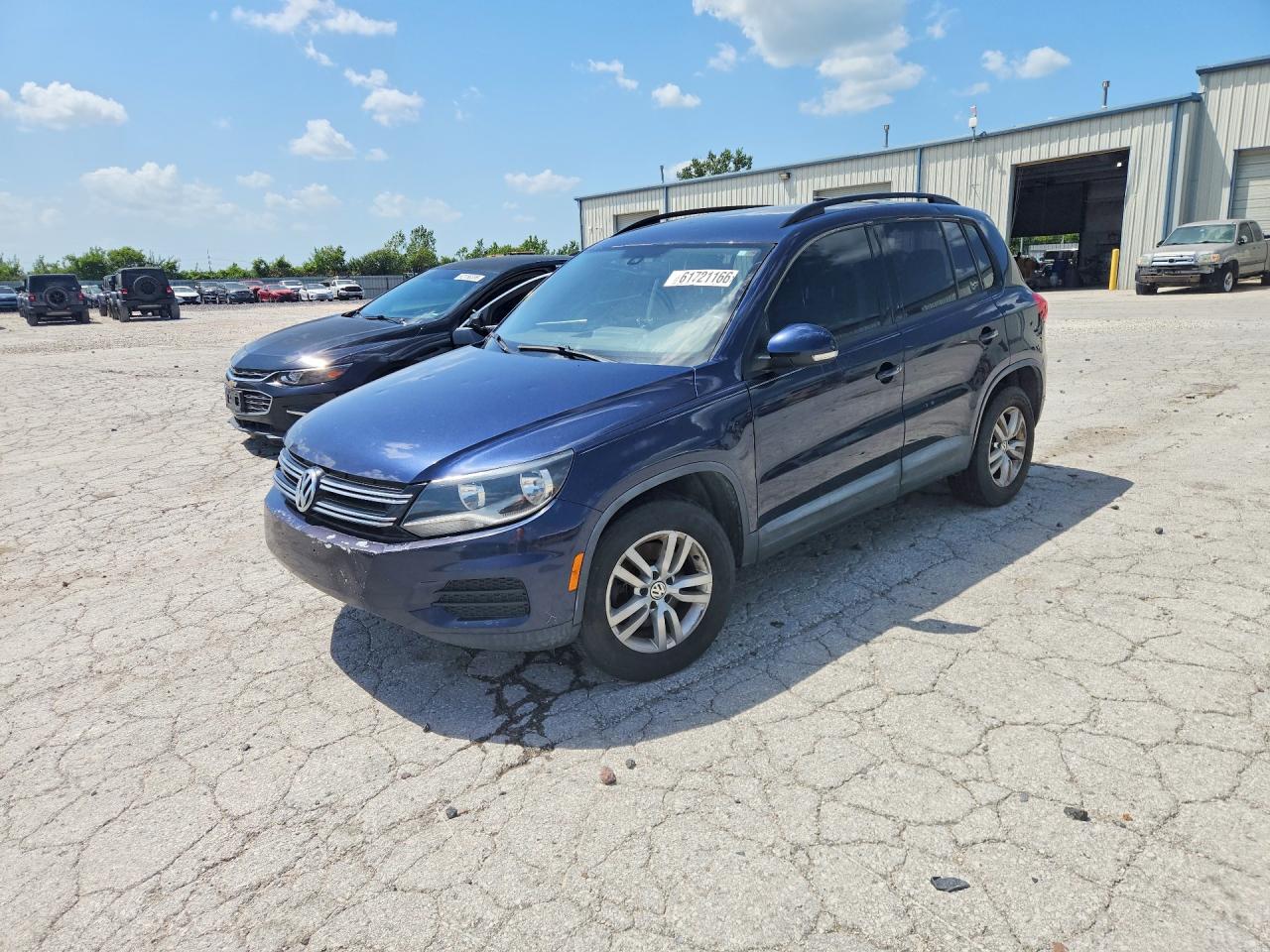 2016 VOLKSWAGEN TIGUAN