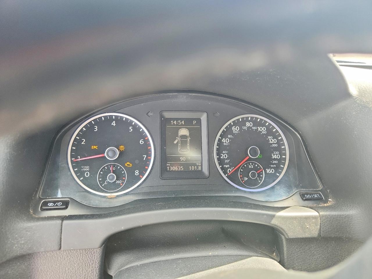 2016 VOLKSWAGEN TIGUAN
