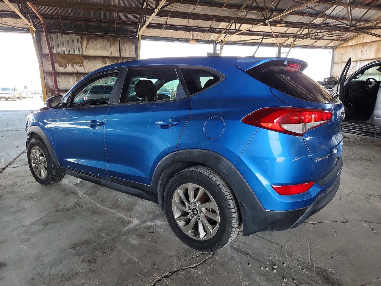 2016 HYUNDAI TUCSON
