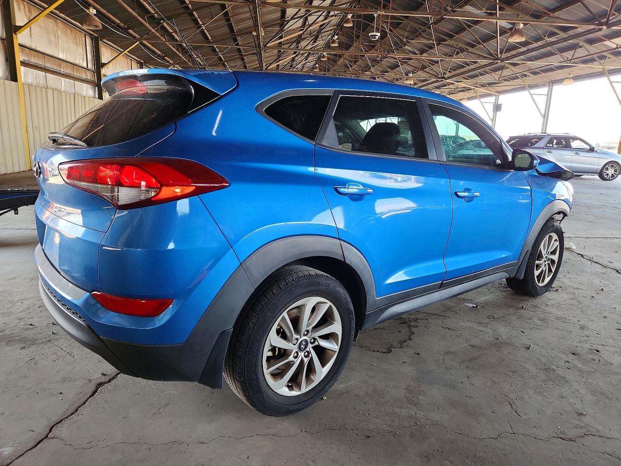 2016 HYUNDAI TUCSON