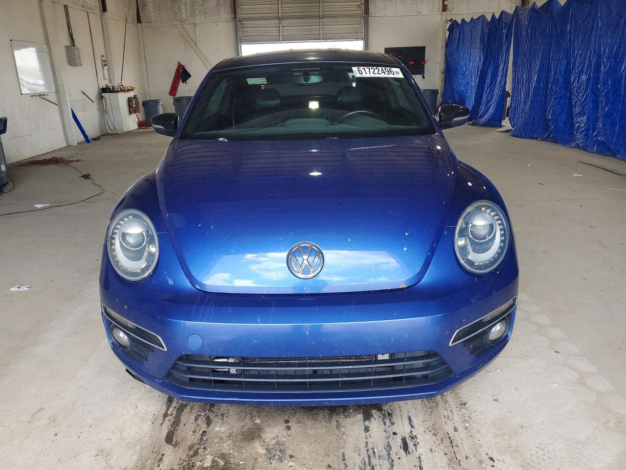 2013 VOLKSWAGEN BEETLE