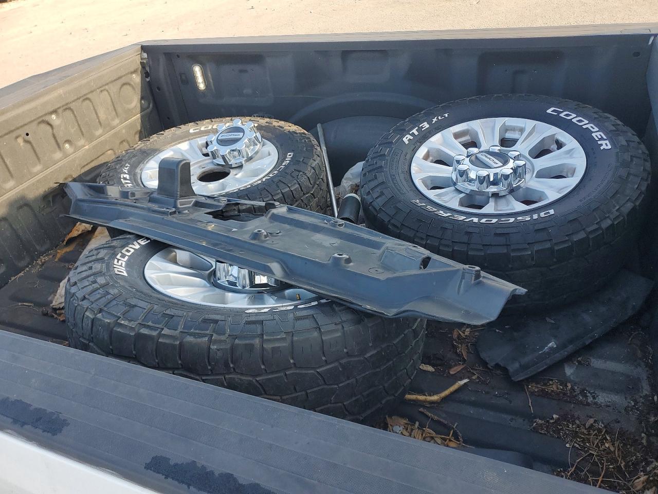 2022 FORD F250