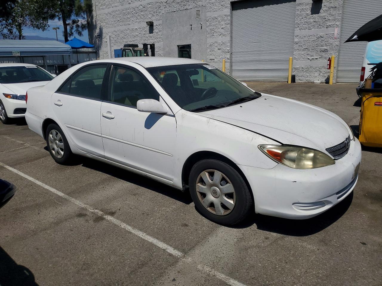 2004 TOYOTA CAMRY