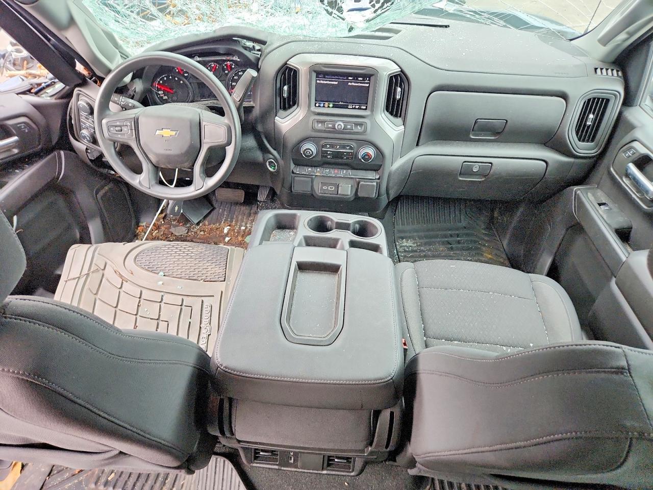 2024 CHEVROLET SILVERADO