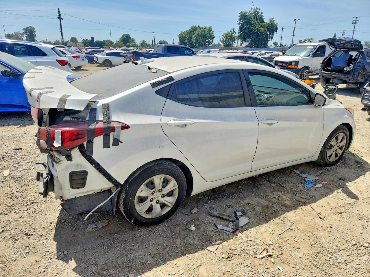 2016 HYUNDAI ELANTRA