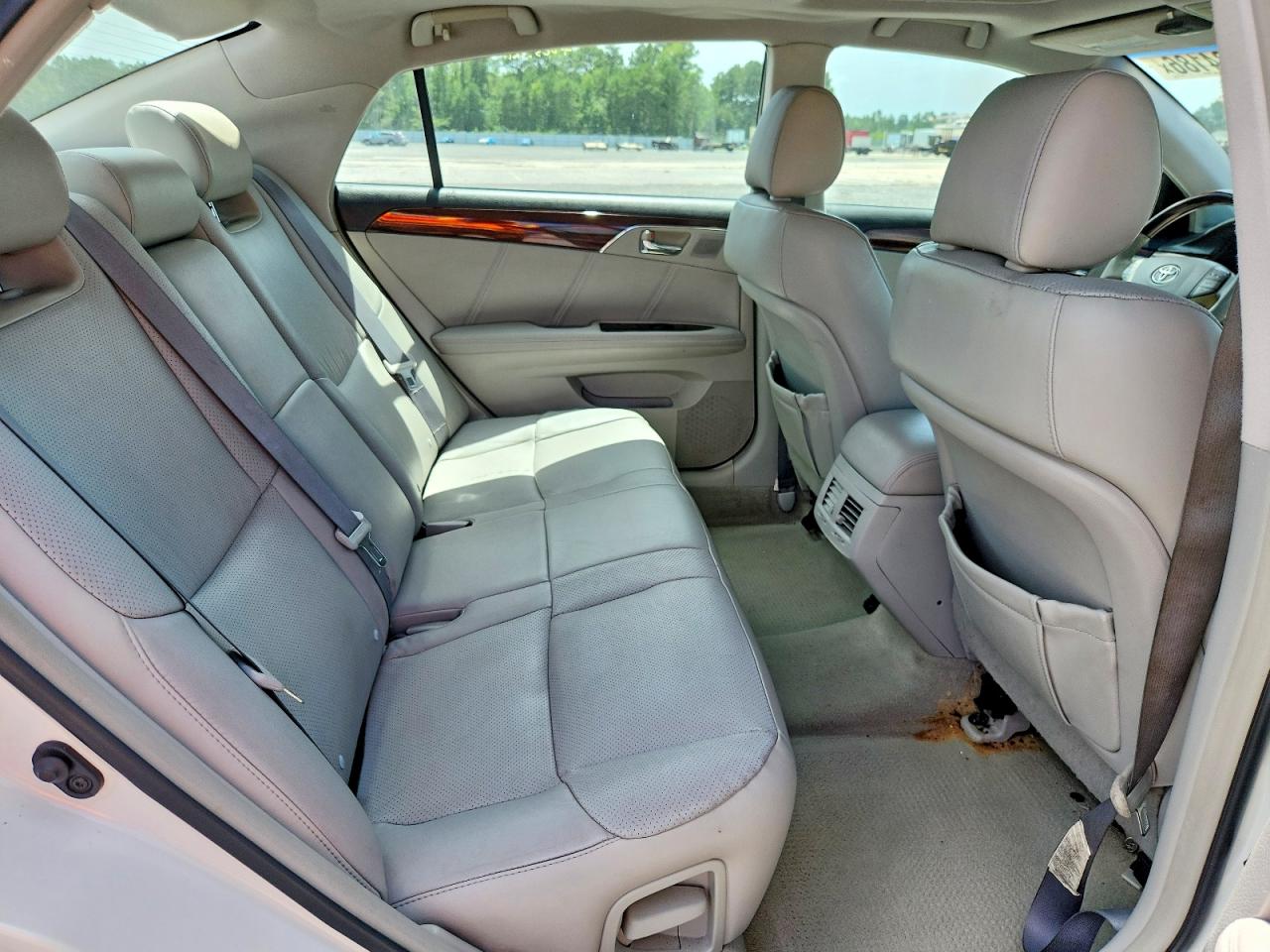 2008 TOYOTA AVALON