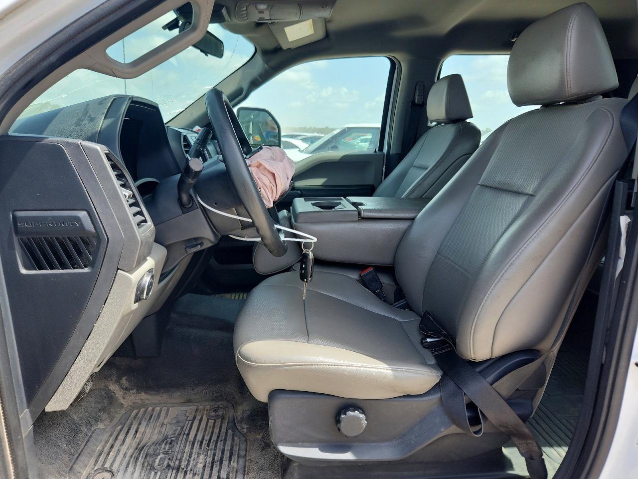2022 FORD F250