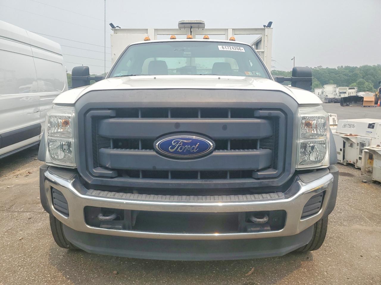 2016 FORD F550